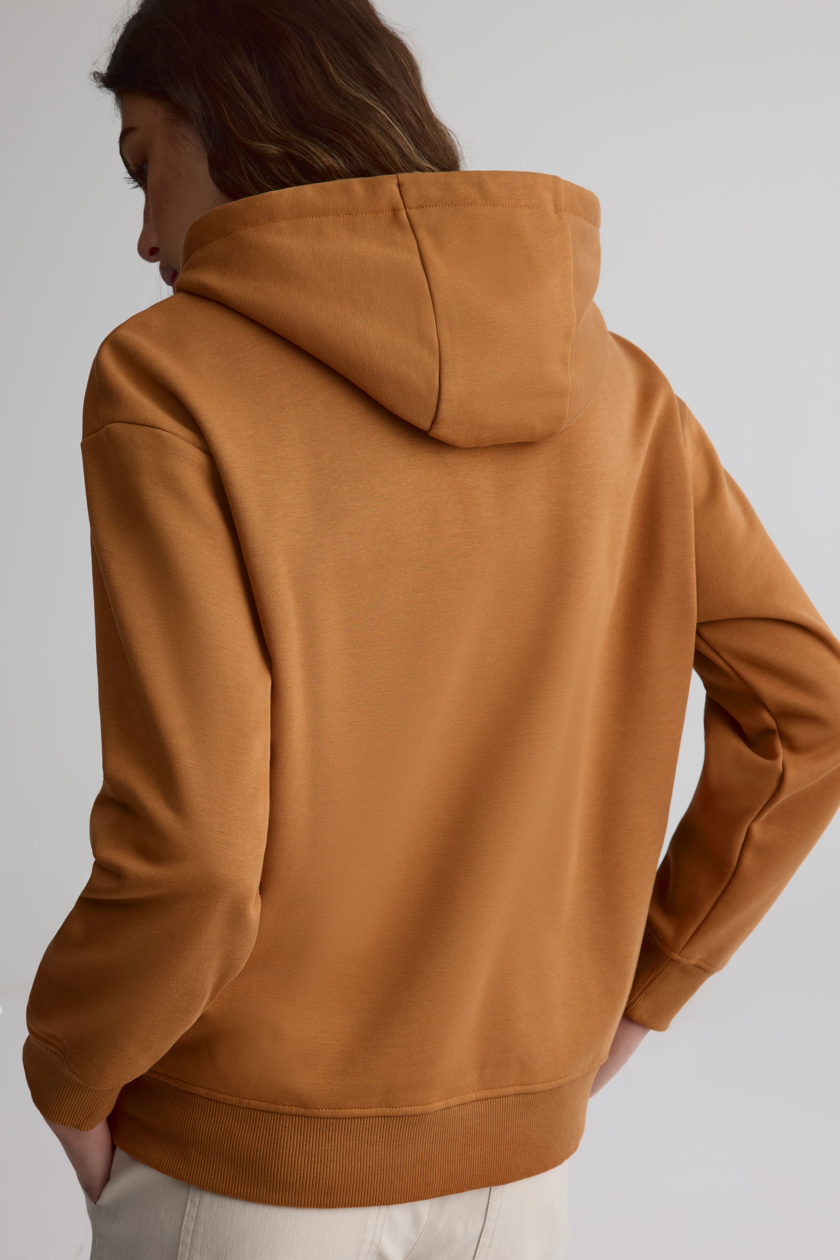 Chandail coton ouaté à capuchon pour femme
