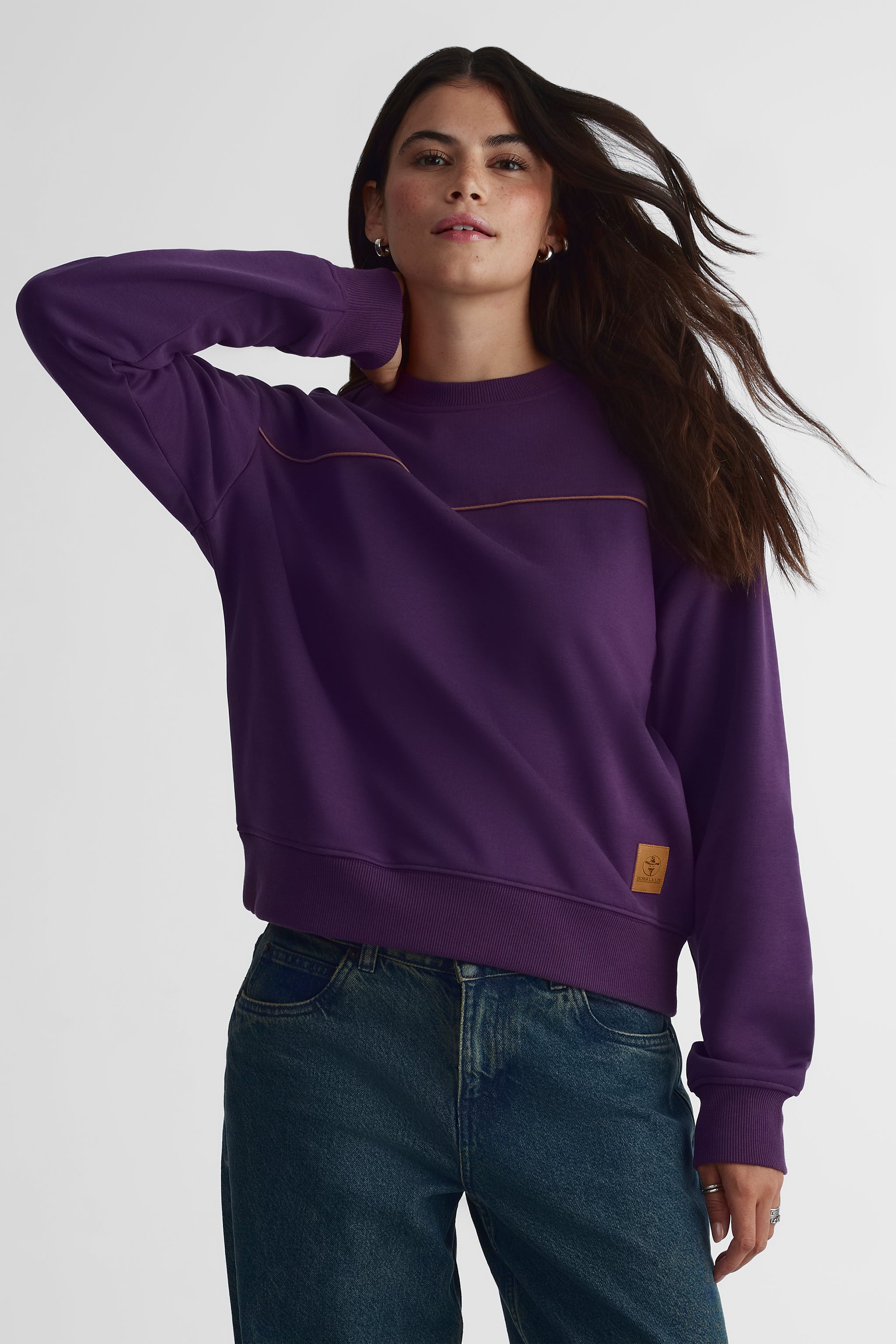 Fleece crewneck sweatshirt for women