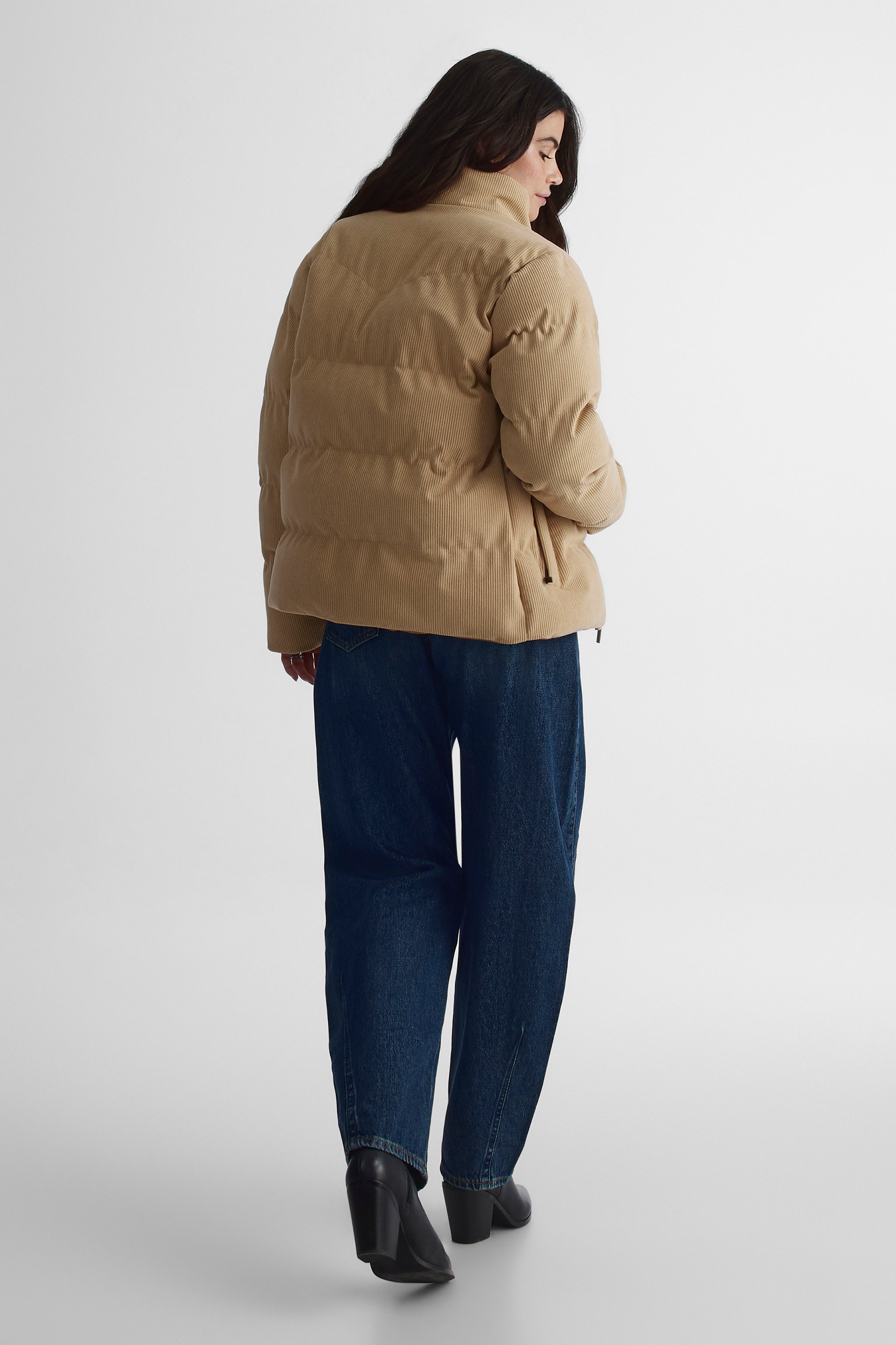 Manteau isolé en velours côtelé pour femme